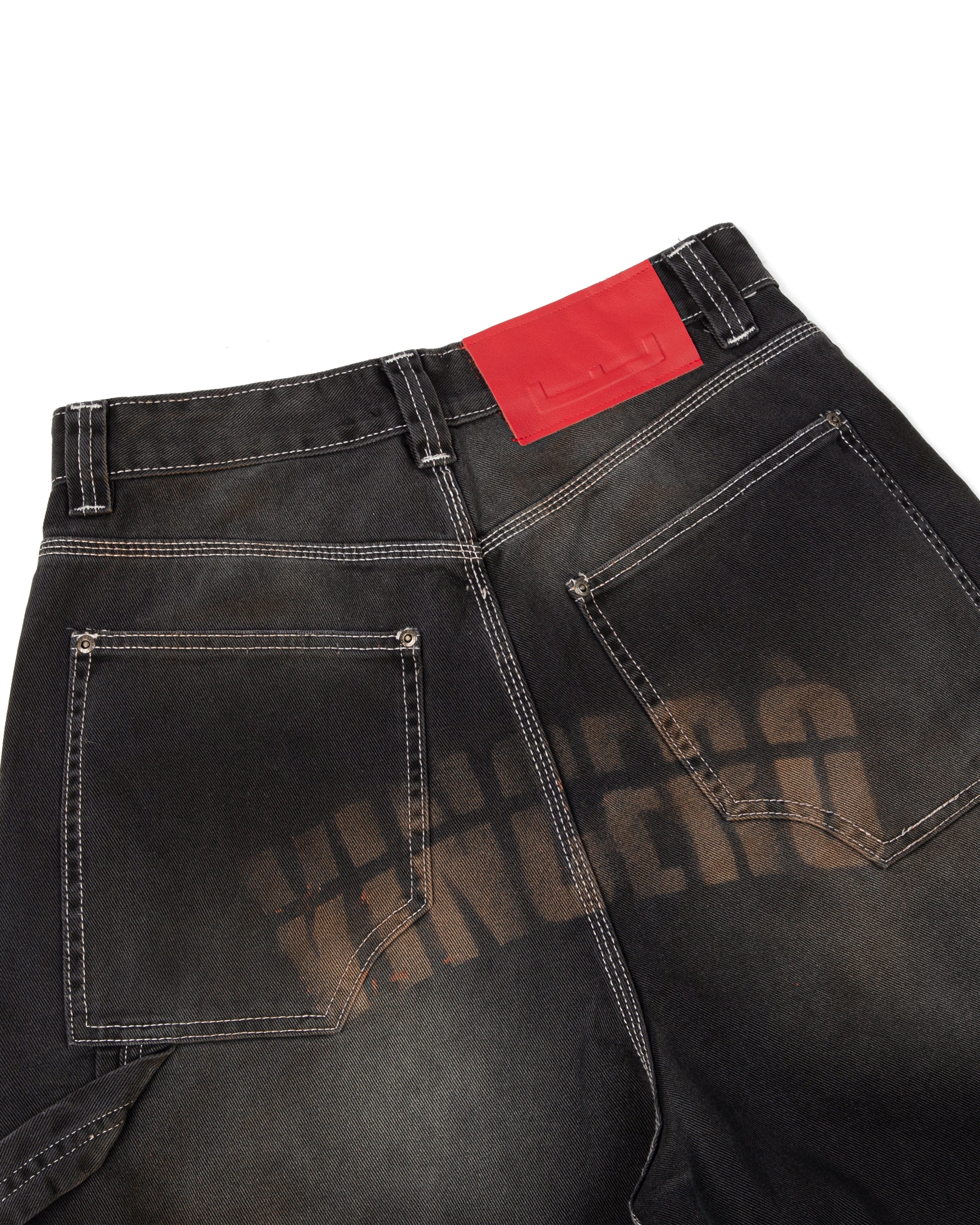 BOLD KNEE JEANS - BLACK